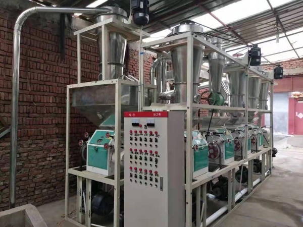 小型面粉機在使用時需要注意什么問題？